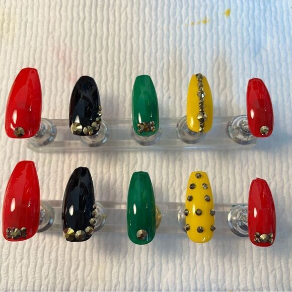 Custom designed gel pressons - Picture 5 of 12